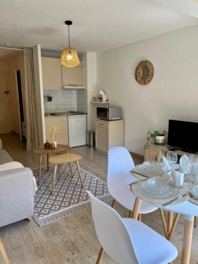 Joli Studio à 2 minutes à pied de la plage